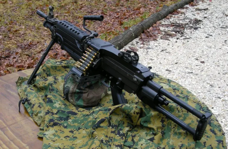 분대 화력의 핵심, 경기관총은 어떻게 진화했나